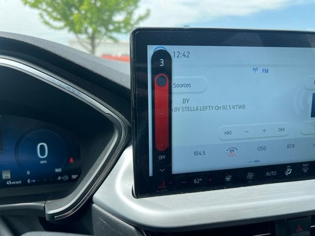 2025 Ford Escape Platinum