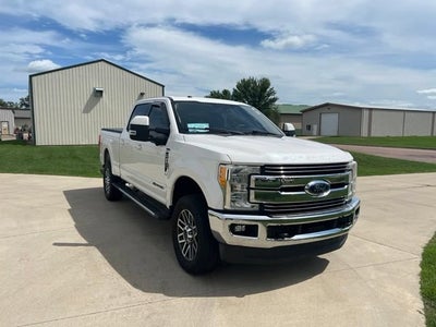 2017 Ford Super Duty F-250 SRW Lariat