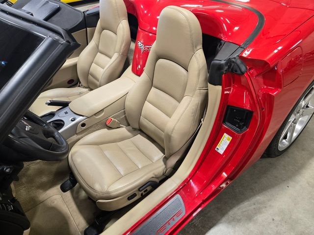 2005 Chevrolet Corvette BASE