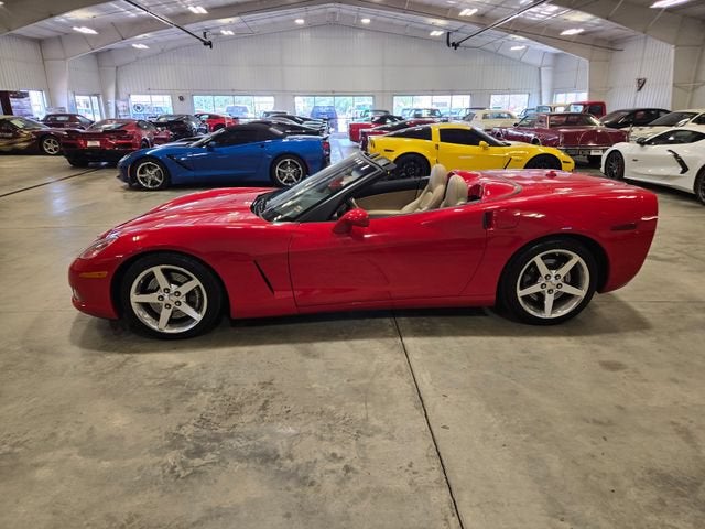 2005 Chevrolet Corvette BASE