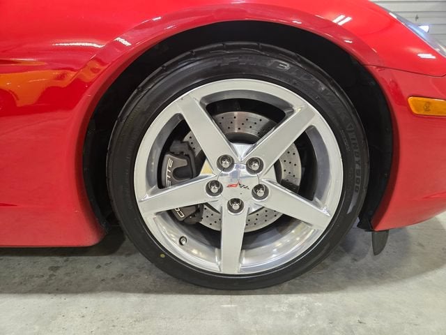 2005 Chevrolet Corvette BASE