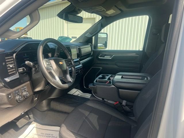 2025 Chevrolet Silverado 3500 HD LT
