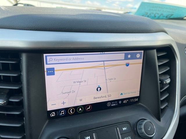 2023 GMC Acadia SLT