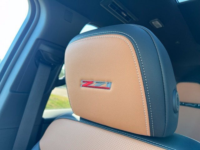 2027 Chevrolet Traverse Z71 - Photo 33