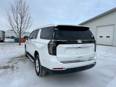 2026 Chevrolet Suburban LT