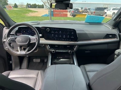 2025 Chevrolet Suburban Z71