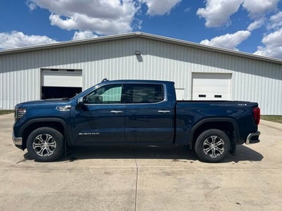 2022 GMC Sierra 1500 SLT