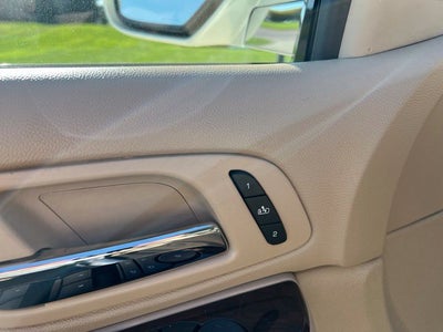 2011 Cadillac Escalade Premium