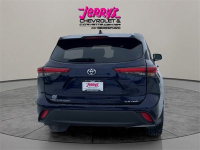 2022 Toyota Highlander XLE