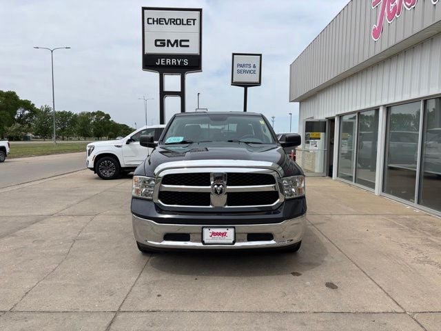 2016 RAM 1500 SLT