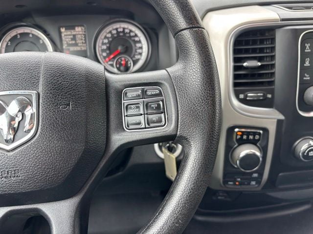 2016 RAM 1500 SLT