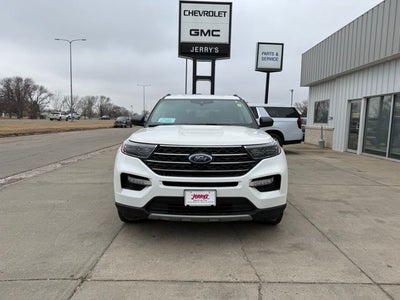 2023 Ford Explorer XLT 202A