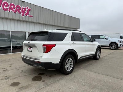 2023 Ford Explorer XLT 202A