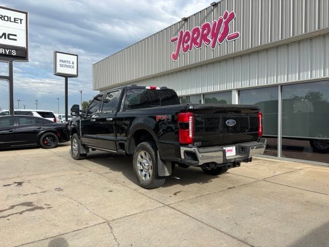2025 Ford F-250SD Lariat