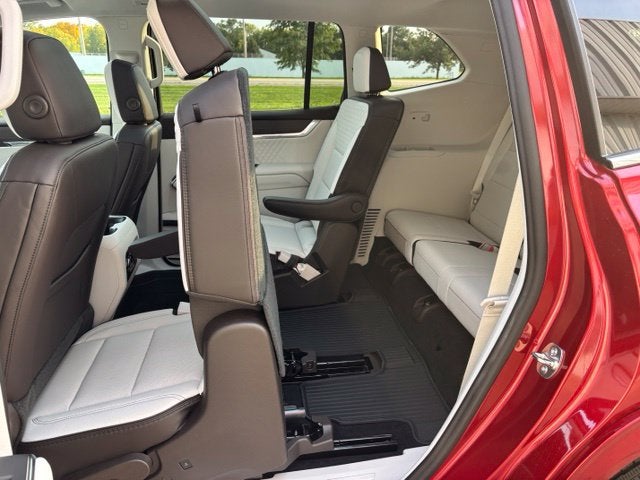 2027 GMC Acadia Denali
