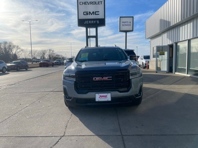 2023 GMC Acadia AT4