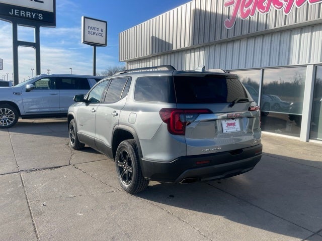 2023 GMC Acadia AT4