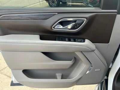 2023 GMC Yukon XL SLT