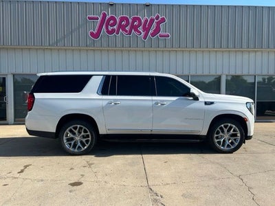 2021 GMC Yukon XL SLT