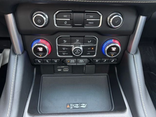 2021 GMC Yukon XL SLT