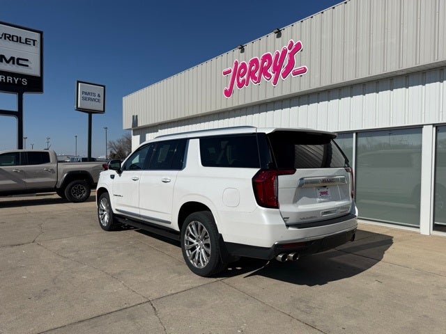 2022 GMC Yukon XL Denali