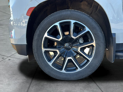 2022 Chevrolet Suburban RST