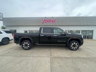 2025 GMC Sierra 2500HD Denali