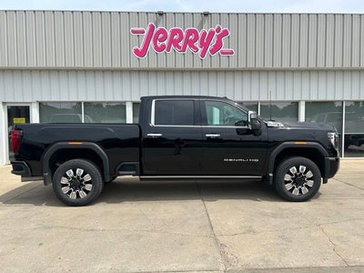 2025 GMC Sierra 2500HD Denali