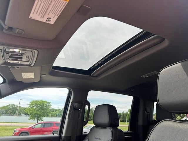 2025 GMC Sierra 2500HD Denali