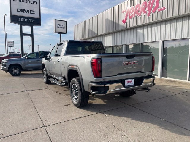 2026 GMC Sierra 2500HD SLT