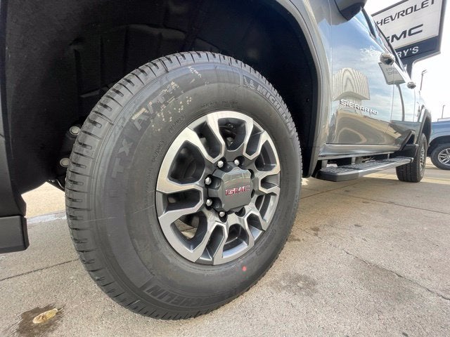 2026 GMC Sierra 2500HD SLT
