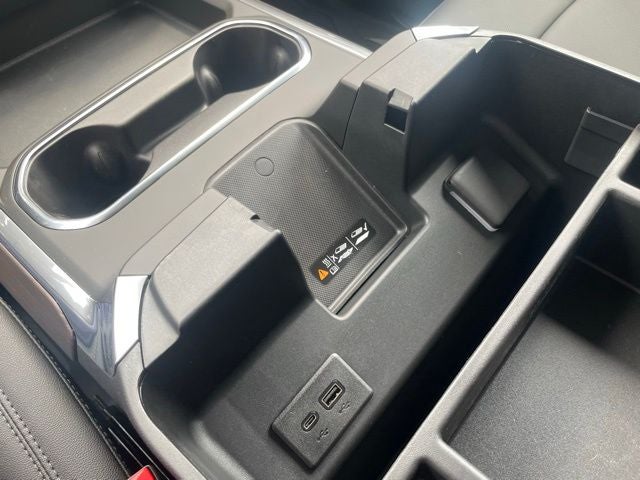 2026 GMC Sierra 2500HD SLT