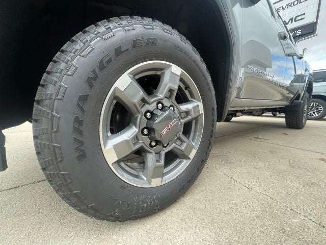 2026 GMC Sierra 2500HD SLT