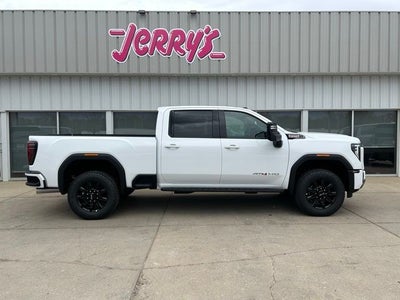 2026 GMC Sierra 2500HD AT4