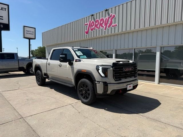 2026 GMC Sierra 2500HD AT4