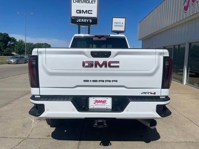 2025 GMC Sierra 2500HD AT4