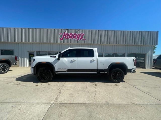2025 GMC Sierra 2500HD AT4