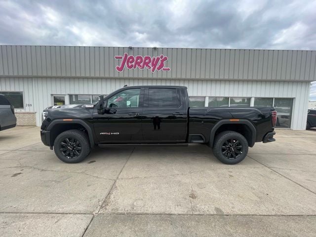 2026 GMC Sierra 2500HD AT4