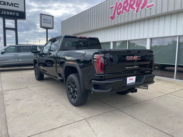 2026 GMC Sierra 2500HD AT4