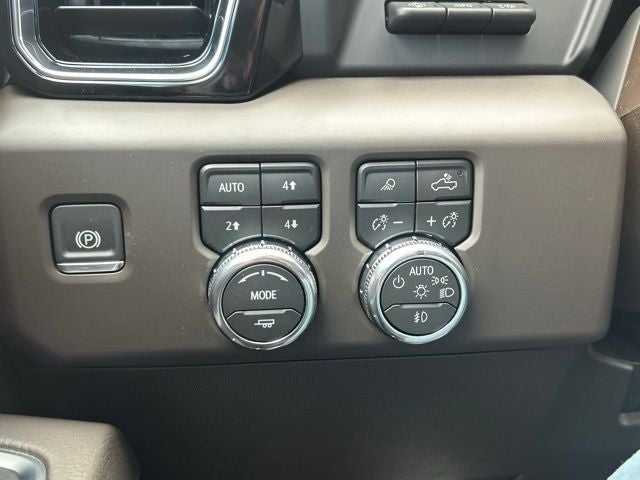 2026 GMC Sierra 2500HD Denali
