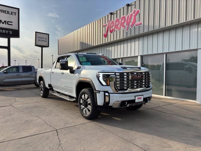 2026 GMC Sierra 2500HD Denali