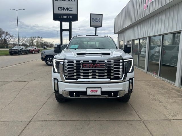 2026 GMC Sierra 2500HD Denali