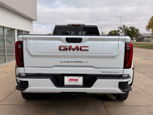 2026 GMC Sierra 3500HD Denali