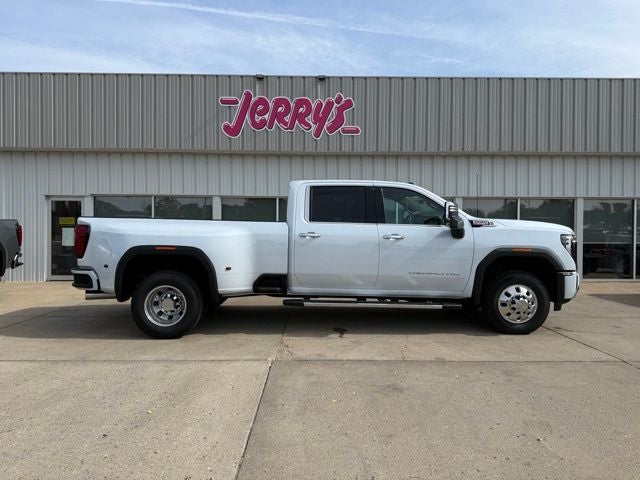2026 GMC Sierra 3500HD Denali