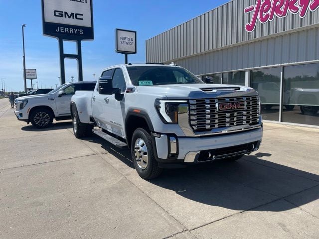 2026 GMC Sierra 3500HD Denali
