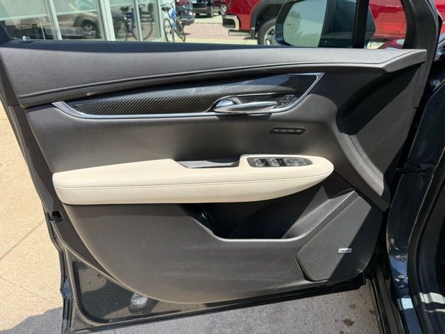 2020 Cadillac XT6 Sport