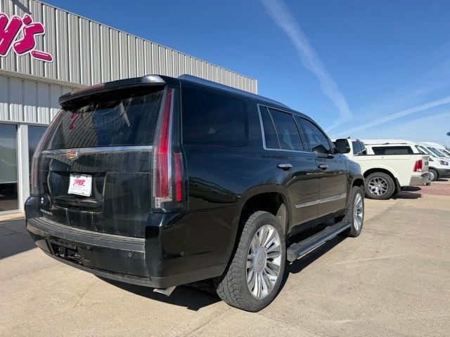 2017 Cadillac Escalade Platinum Edition