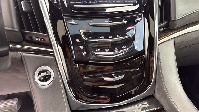 2018 Cadillac Escalade Platinum Edition