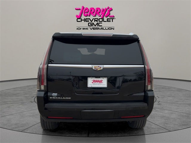 2018 Cadillac Escalade Platinum Edition