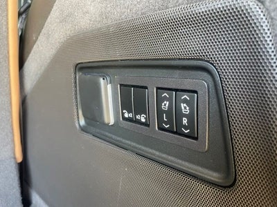 2024 Cadillac Escalade Sport